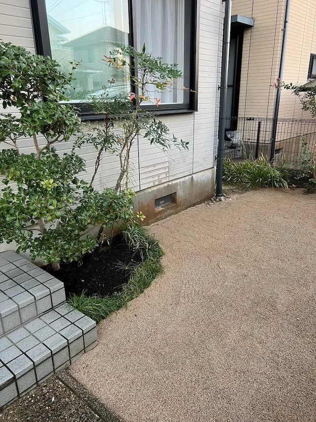 兵庫県西宮市Ｈ様伐採伐根花壇撤去作業